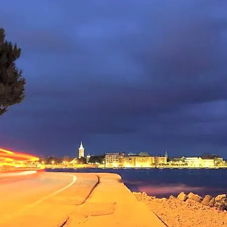 Rustica With Exclusive Pool Use Zadar